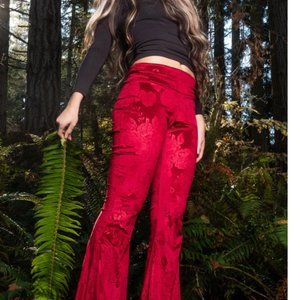 Warrior Within Velvet Slim Bells in wine
